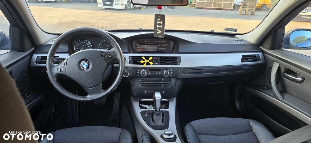 BMW Seria 3 320d DPF - 4