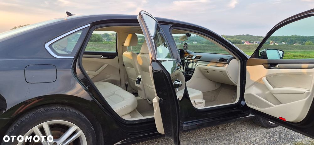 Volkswagen Passat 1.8 TSI Highline DSG - 5