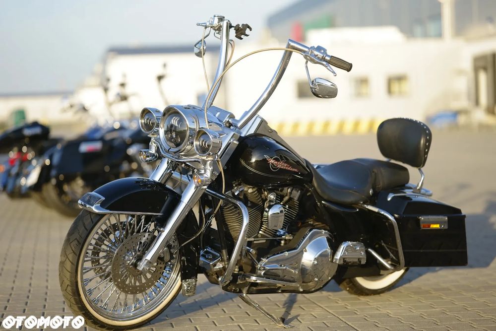 Harley-Davidson Touring Road King - 4