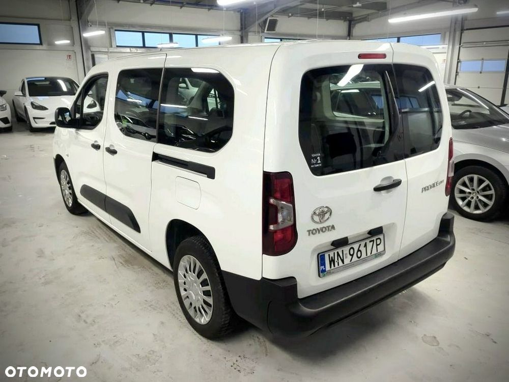 Toyota Proace City - 4