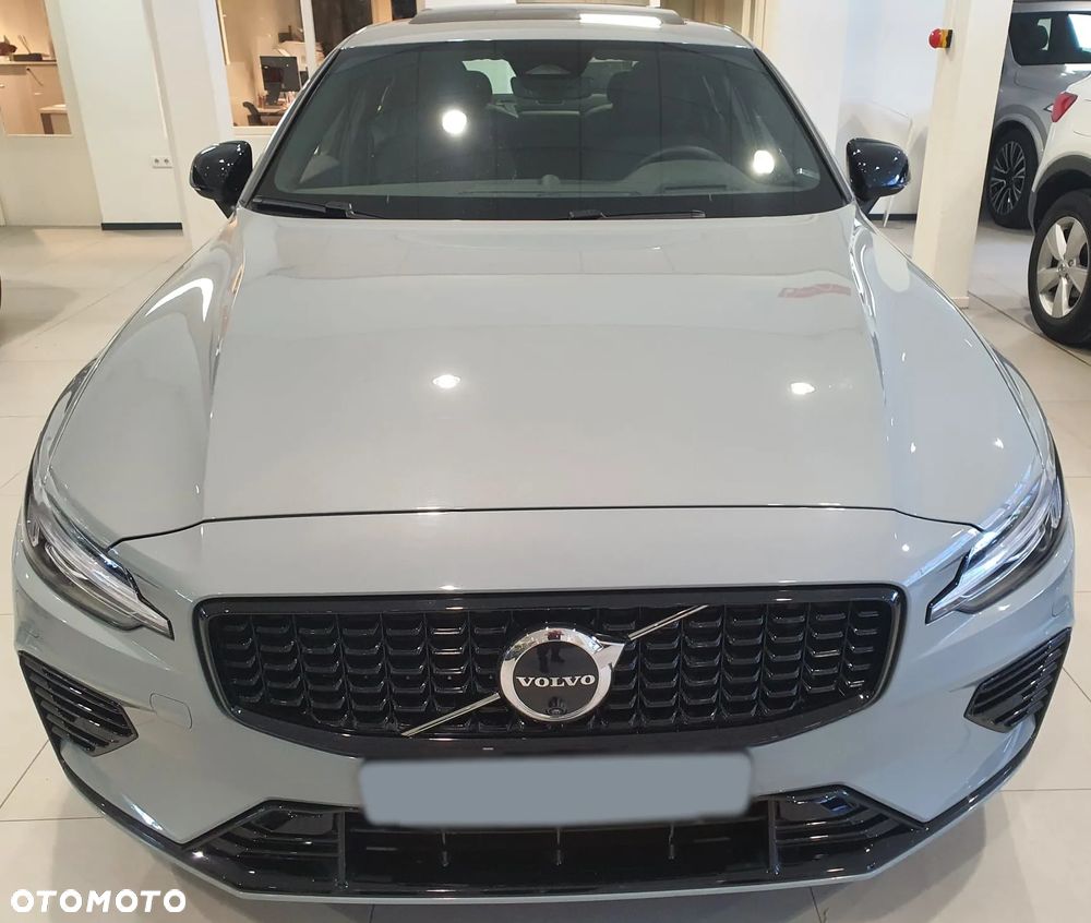 Volvo S60 B4 B Ultimate Dark - 5