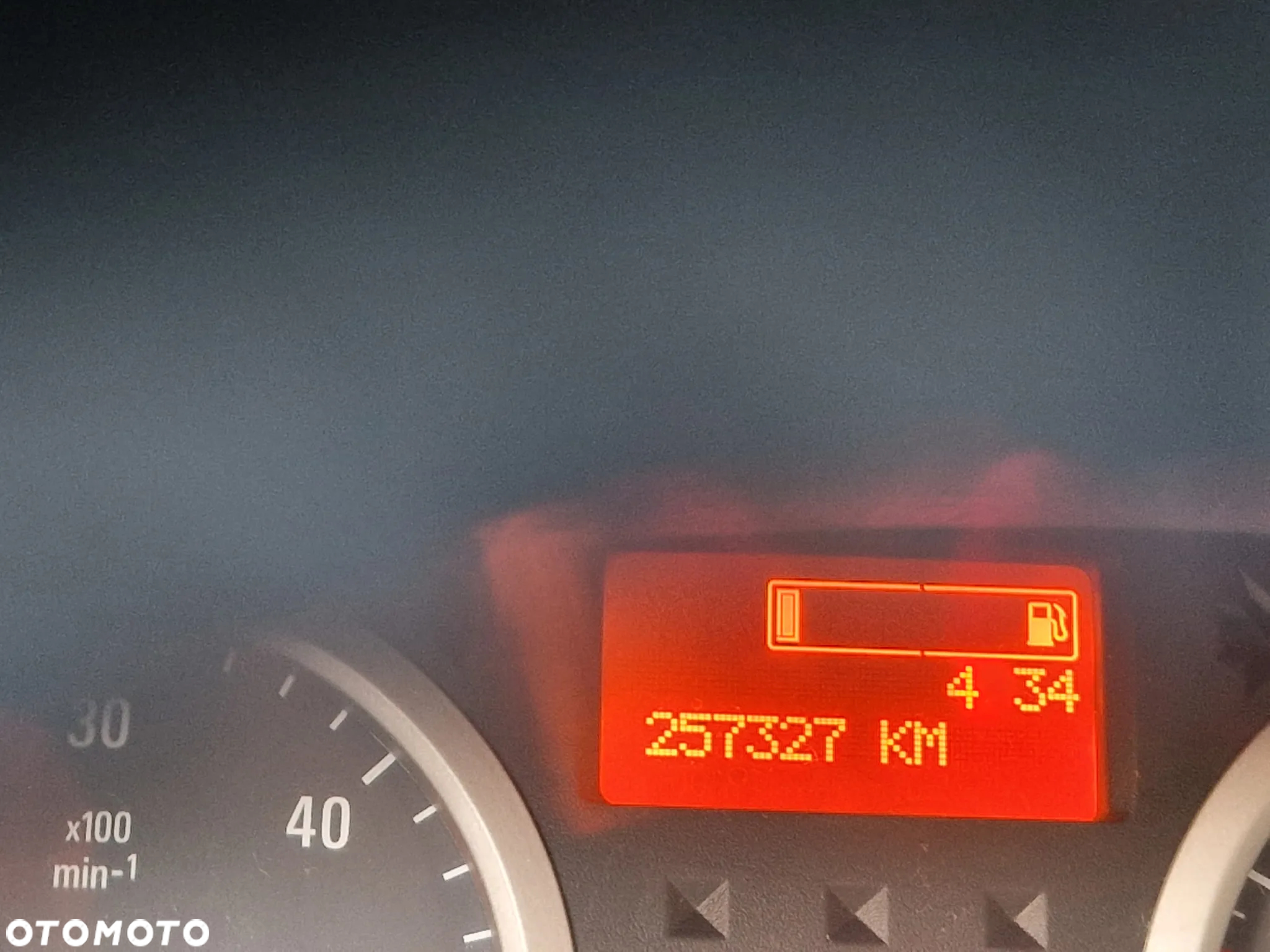 Opel Vivaro - 21