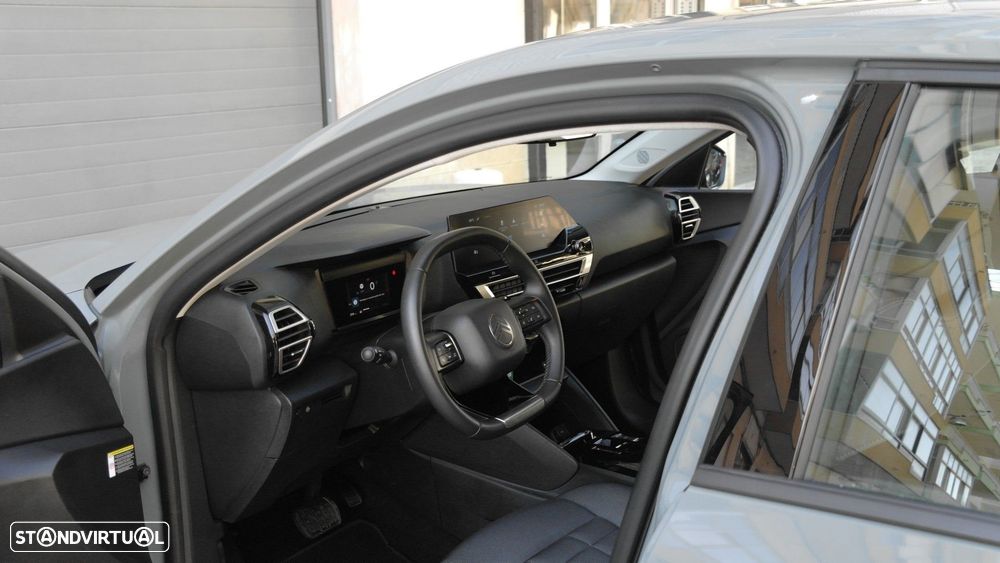 Citroën C4 1.2 Hybrid Plus e-DSC6 - 28