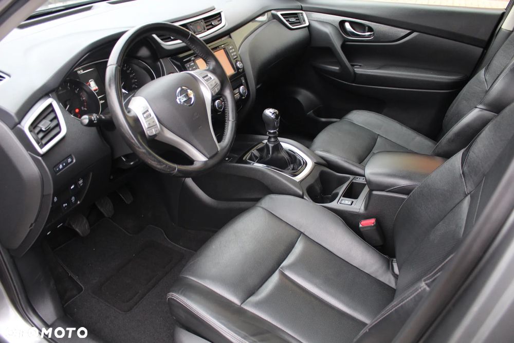 Nissan X-Trail - 14