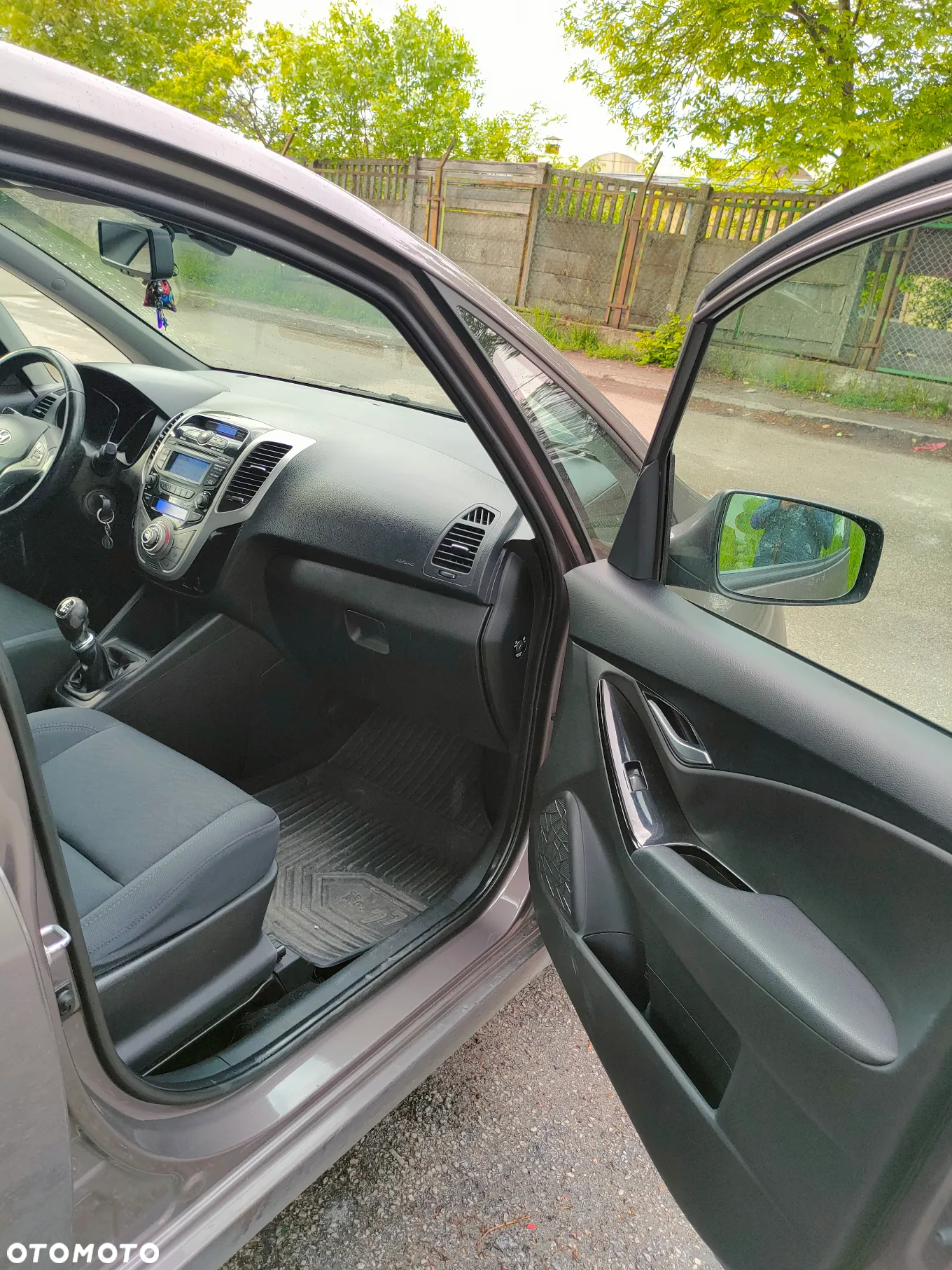Hyundai ix20 1.4 CRDi BlueDrive Classic + - 6