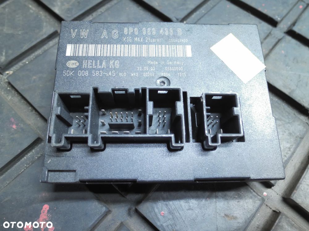 8P0959433B MODUŁ KOMFORTU A3 8P 2.0FSI - 1