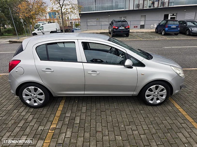 Opel Corsa 1.2 Enjoy Easytronic - 7
