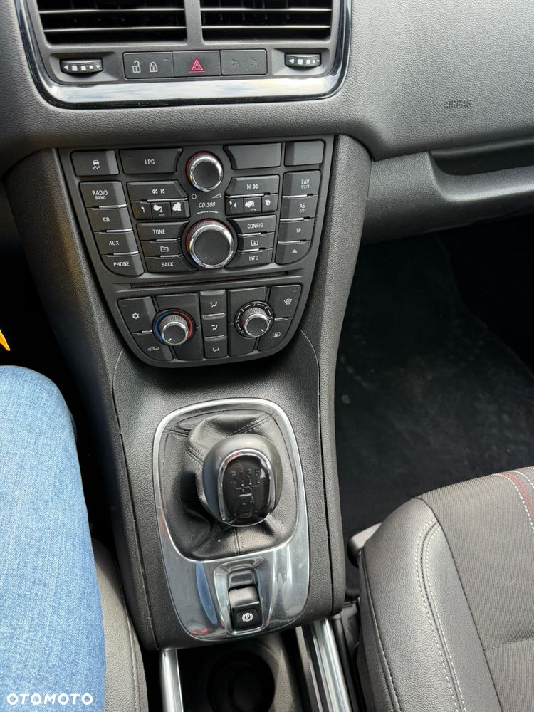 Opel Meriva 1.4 Active - 16