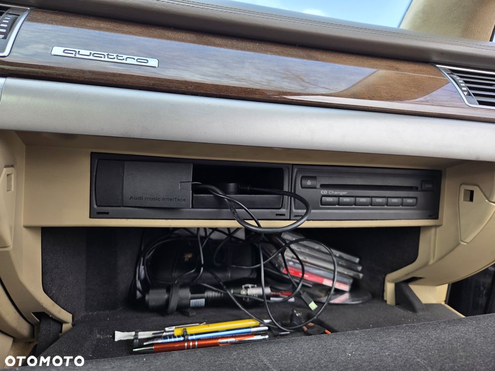 Audi A8 4.2 TDI Quattro - 19