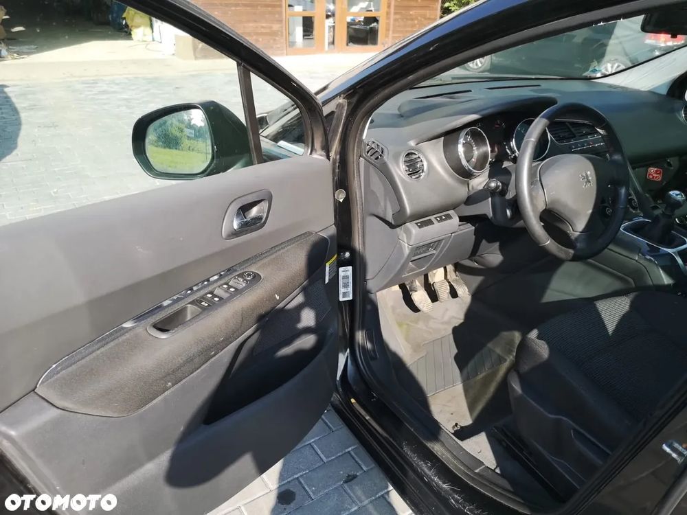 Peugeot 5008 1.6 HDi Access - 17