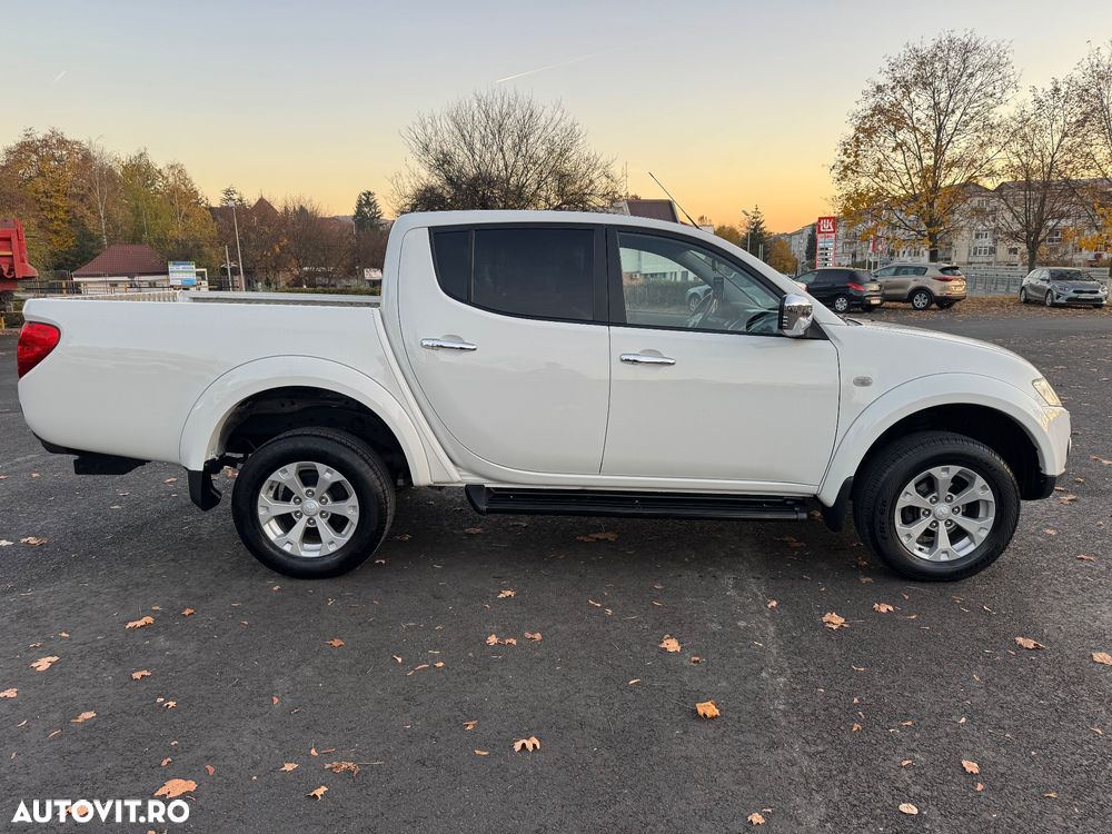 Mitsubishi L200 Pick Up 4x4 Autm. Intense Double Cab - 22