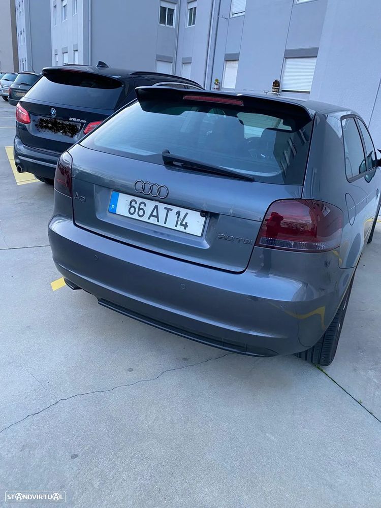 Audi A3 2.0 TDI Ambiente quattro - 2