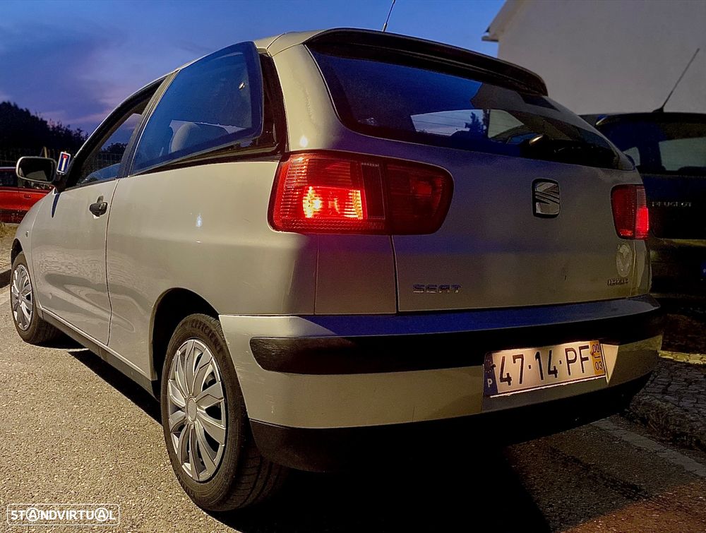 SEAT Ibiza 1.4 Mpi Crono - 1