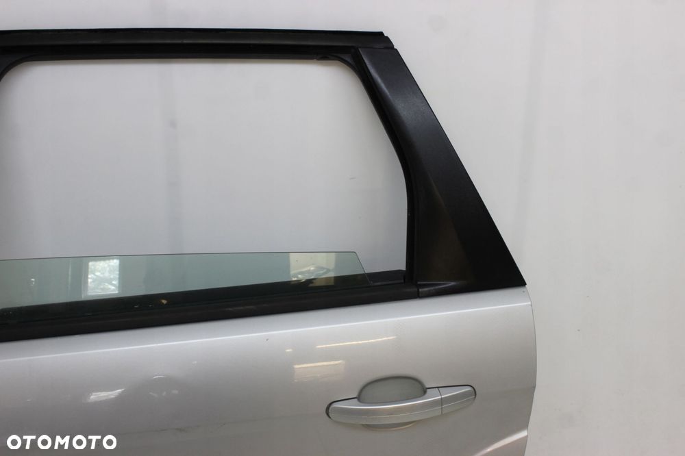 FORD FOCUS MK2 LIFT KOMBI 07R- DRZWI LEWE TYLNE LEWY TYŁ O3 03 - 4