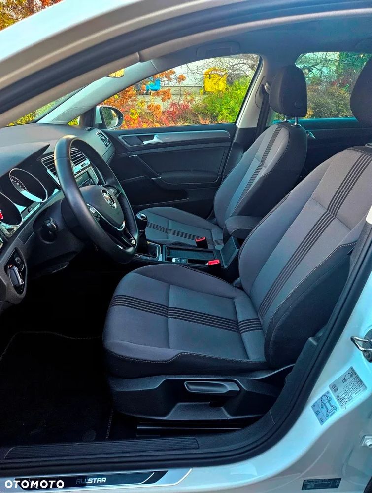 Volkswagen Golf 1.4 TSI BlueMotion Technology Allstar - 15