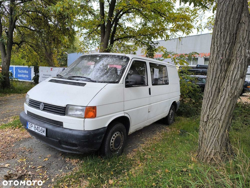 Volkswagen Transporter - 1