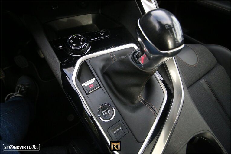 Peugeot 3008 1.2 PureTech GT Line - 13