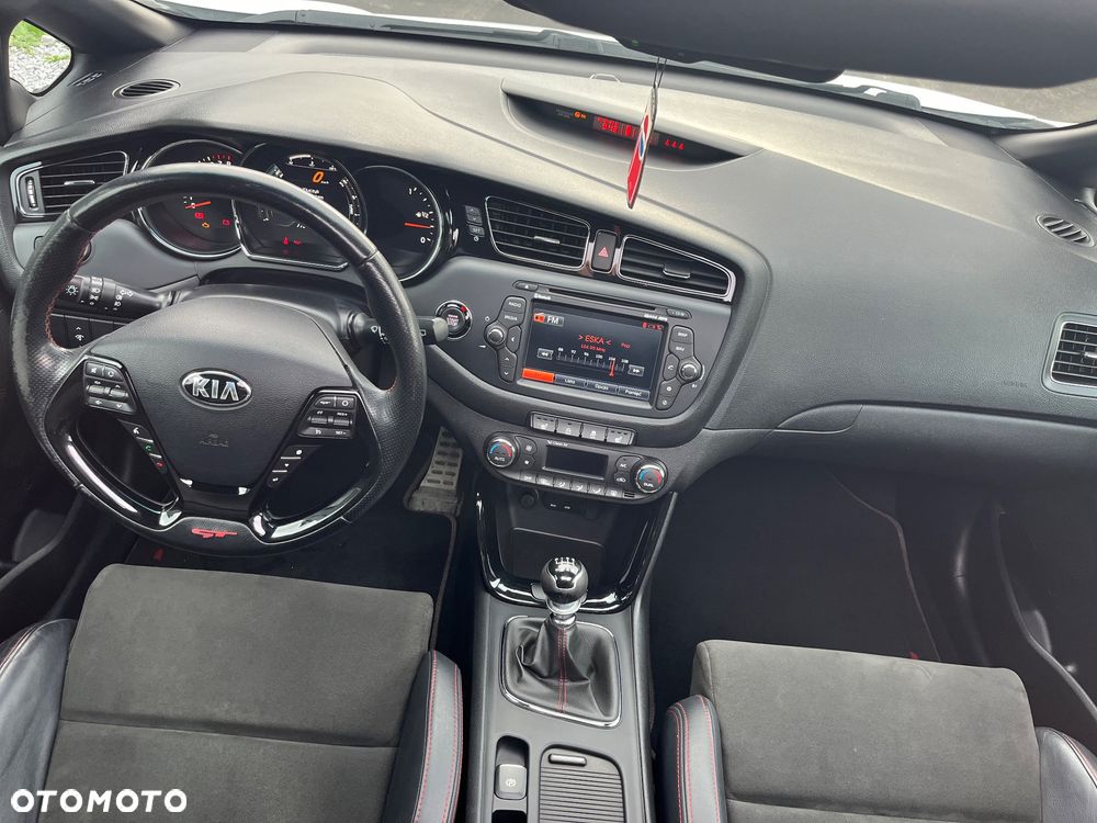 Kia Ceed 1.6 T-GDI GT XL - 8