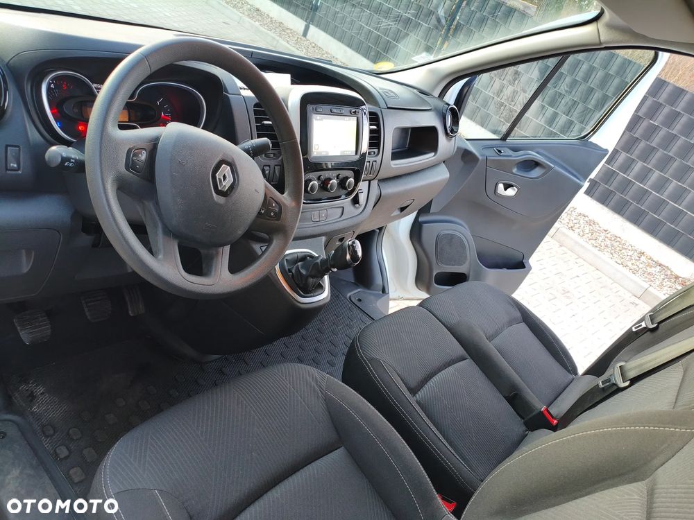 Renault Trafic - 29