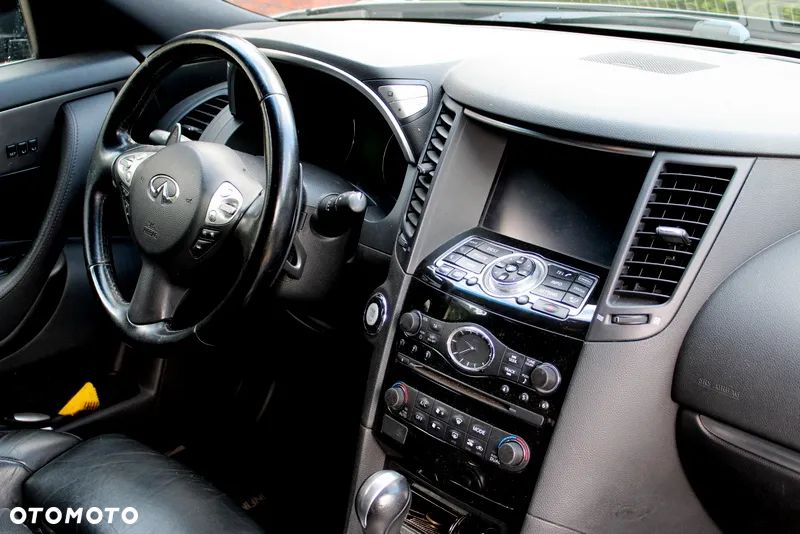 Infiniti QX70 3.0d S Premium - 13