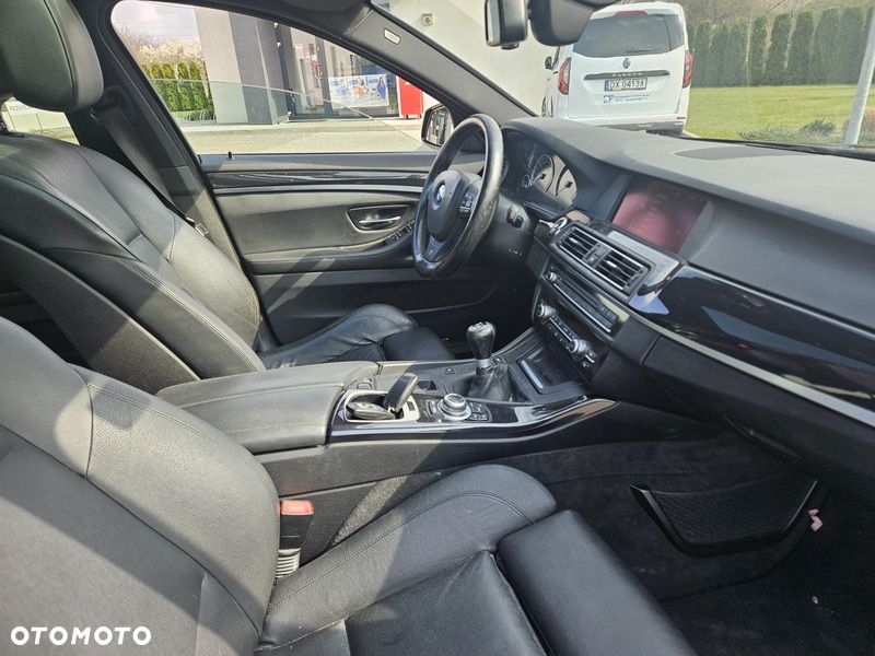 BMW Seria 5 - 26