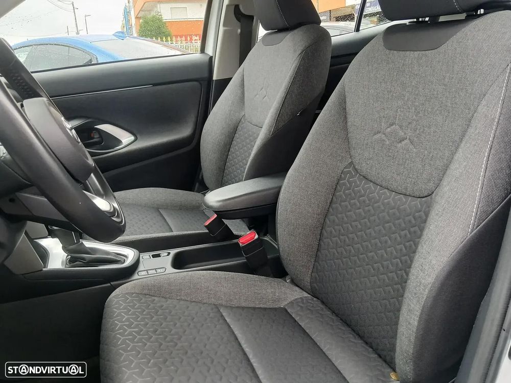 Toyota Yaris Cross 1.5 HDF Comfort Plus - 20