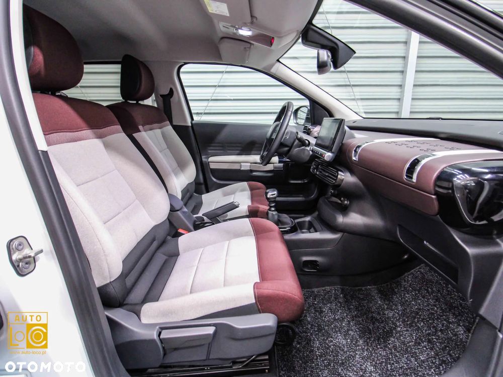 Citroën C4 Cactus 1.2 PureTech Shine S&S - 10