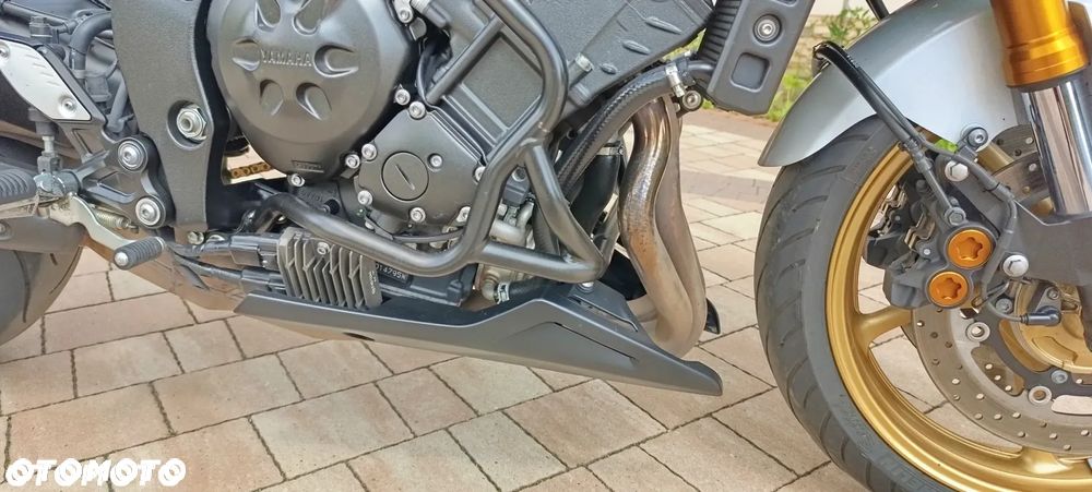Yamaha FZ8 - 27