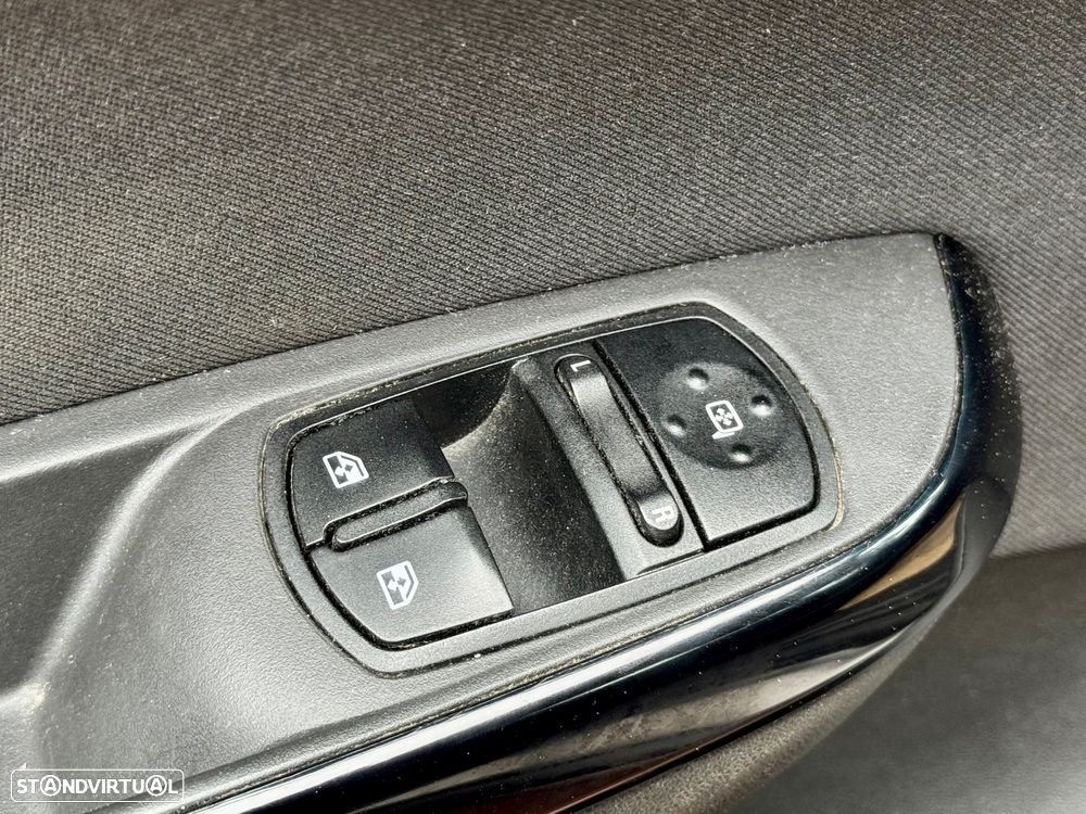 Opel Corsa 1.3 CDTi Business Edition - 20