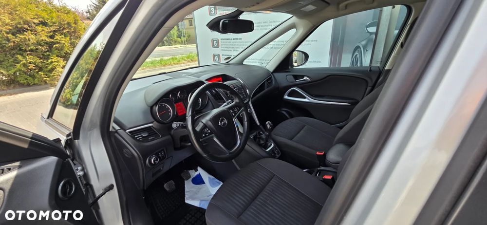 Opel Zafira Tourer 1.4 Turbo ecoFLEX Start/Stop Business Edition - 28