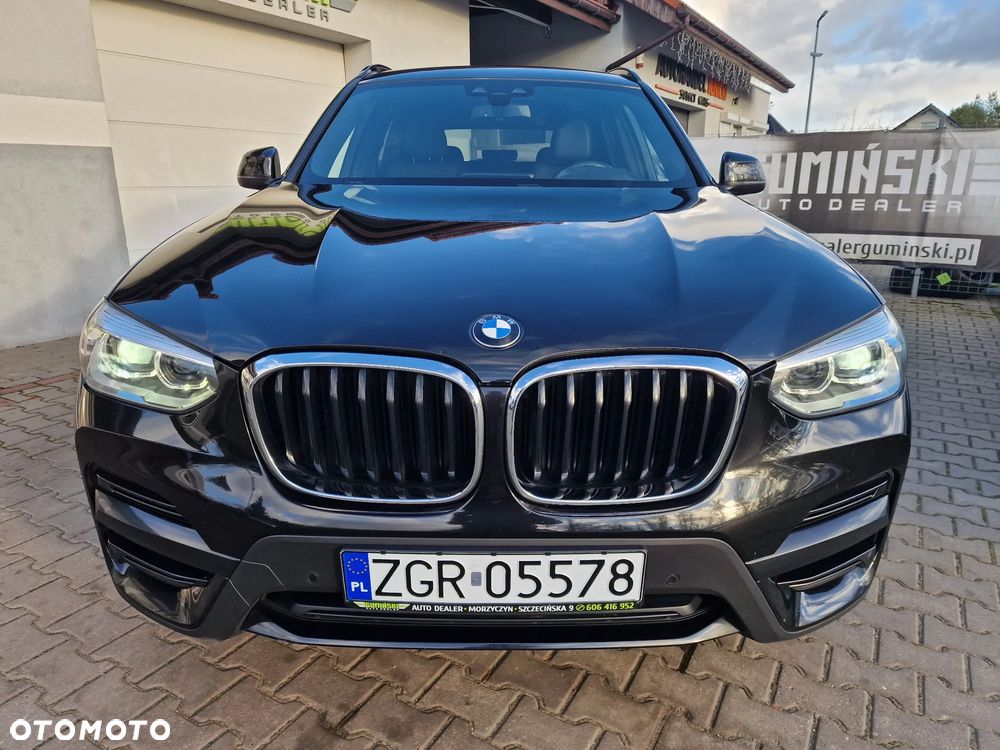 BMW X3 sDrive18d Luxury Line sport - 12