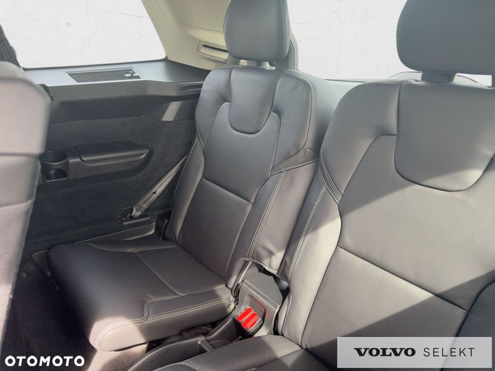 Volvo XC 90 - 28