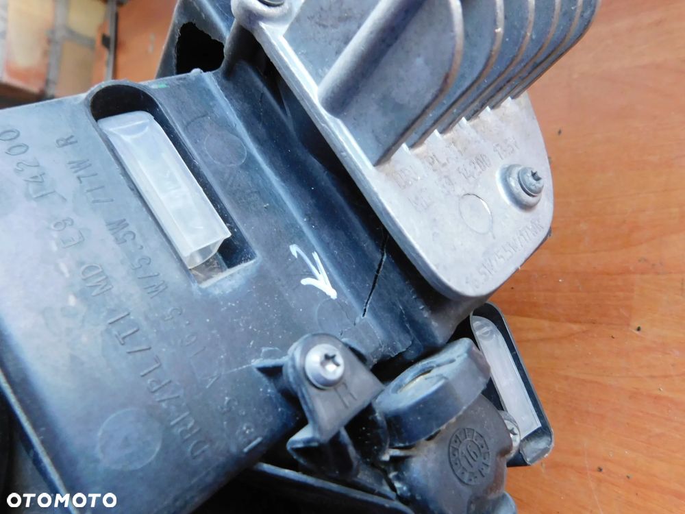 lampa prawa przód SEAT ATECA LED  EUROPA - 18