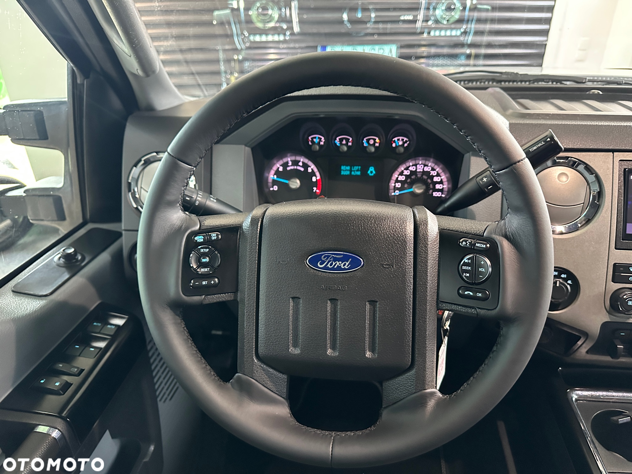 Ford F250 - 24