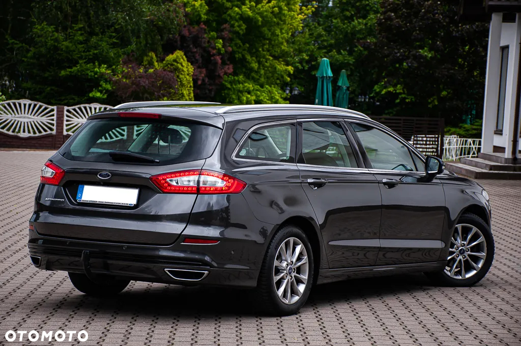 Ford Mondeo Turnier 2.0 TDCi ECOnetic Start-Stopp Business Edition - 16
