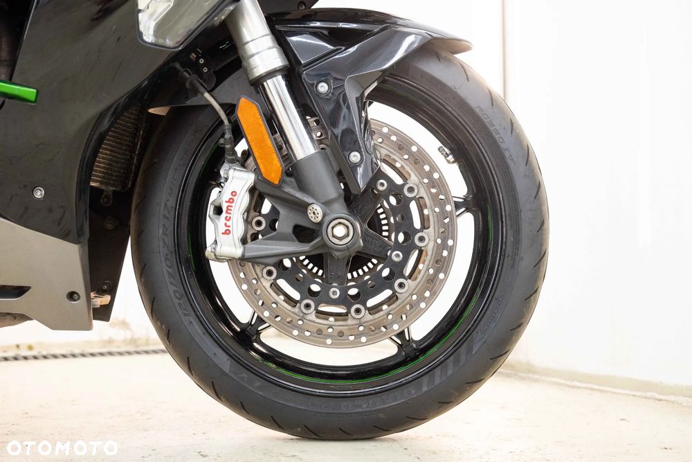 Kawasaki Ninja H2 SX - 31
