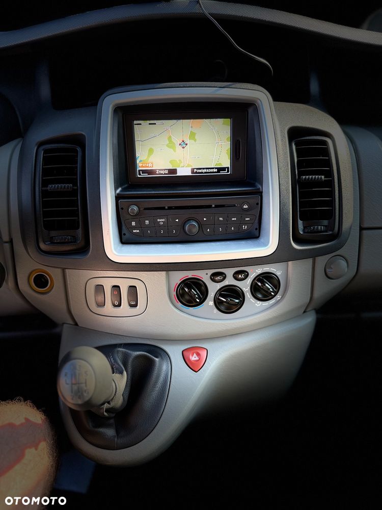 Opel Vivaro - 16
