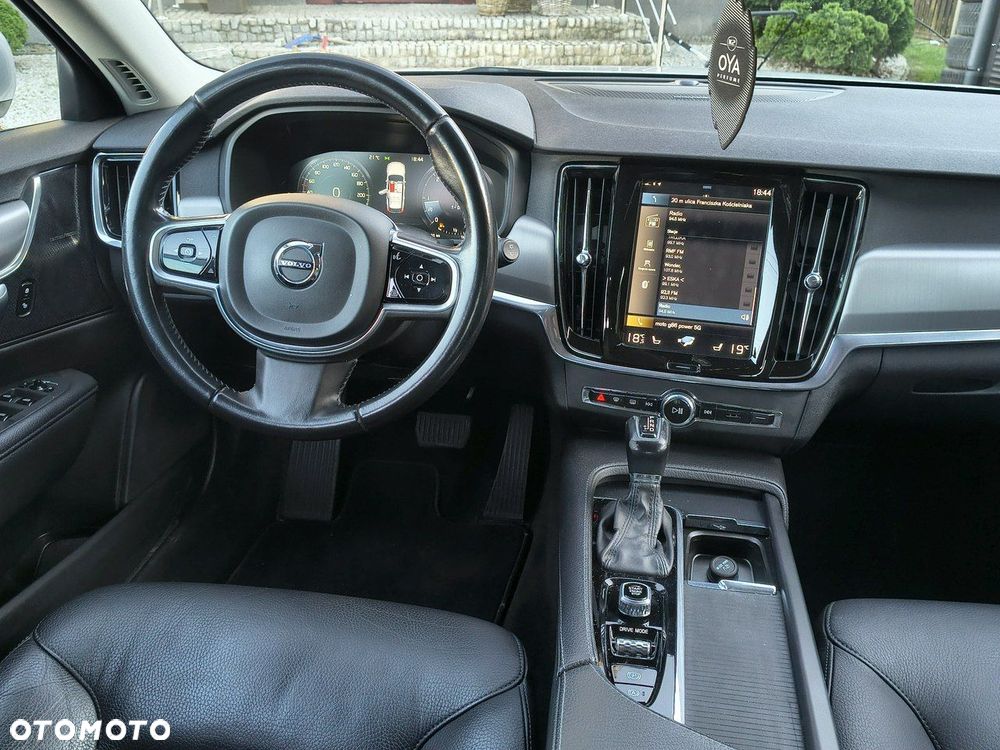 Volvo V90 D3 Momentum - 13