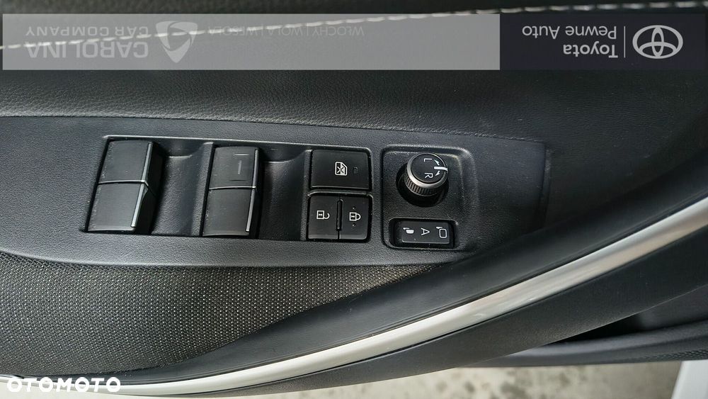 Toyota Corolla 1.8 Hybrid Comfort - 12