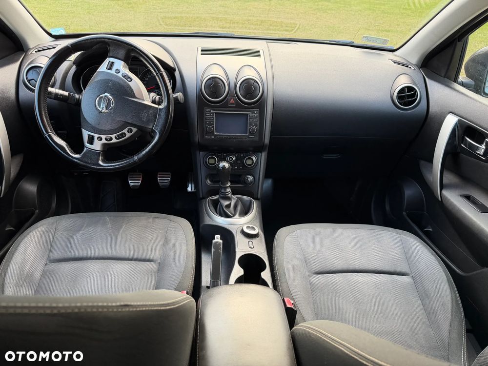 Nissan Qashqai - 8
