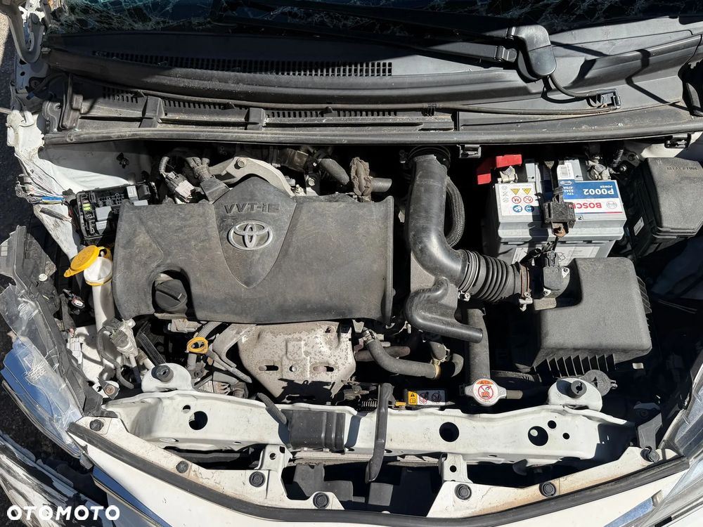 Toyota Yaris - 10