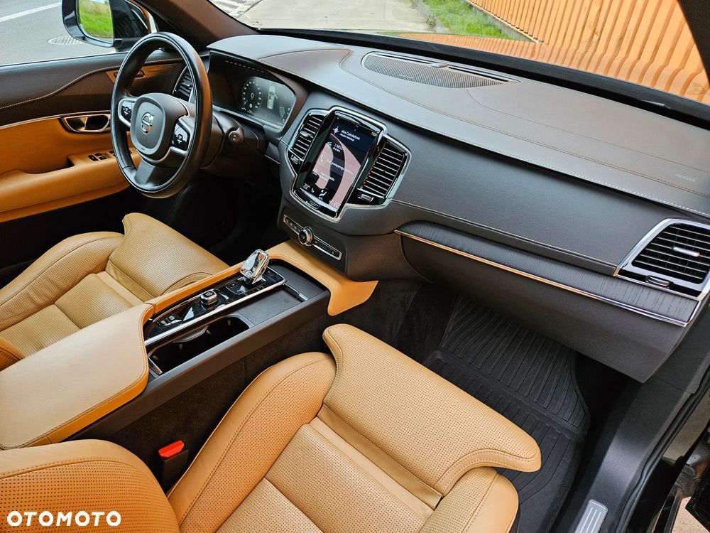 Volvo XC 90 B5 D AWD Inscription - 12