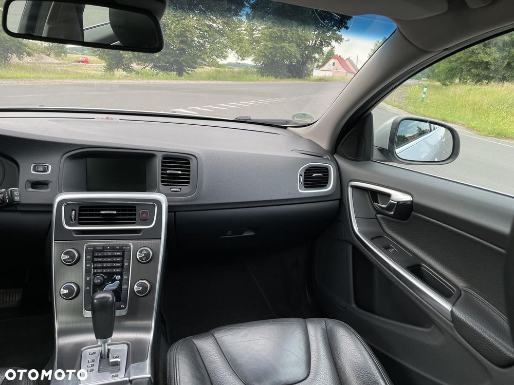 Volvo V60 - 14