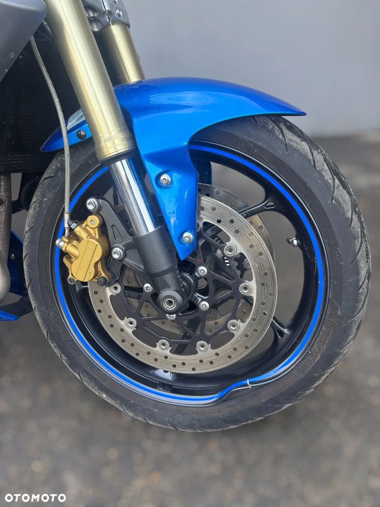 Triumph Street Triple - 13