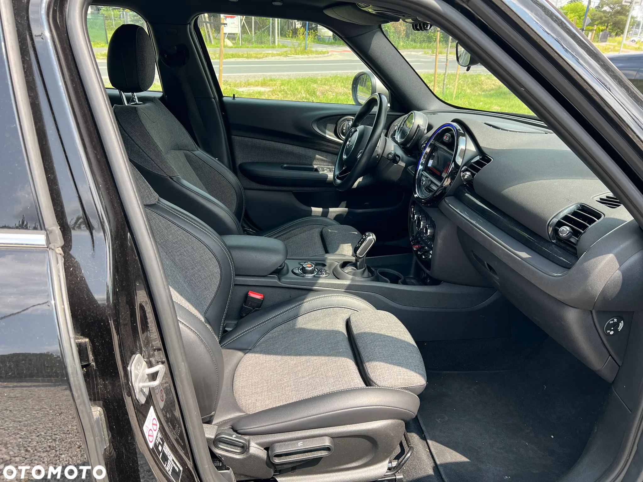 MINI Clubman Cooper D Essential Trim - 24