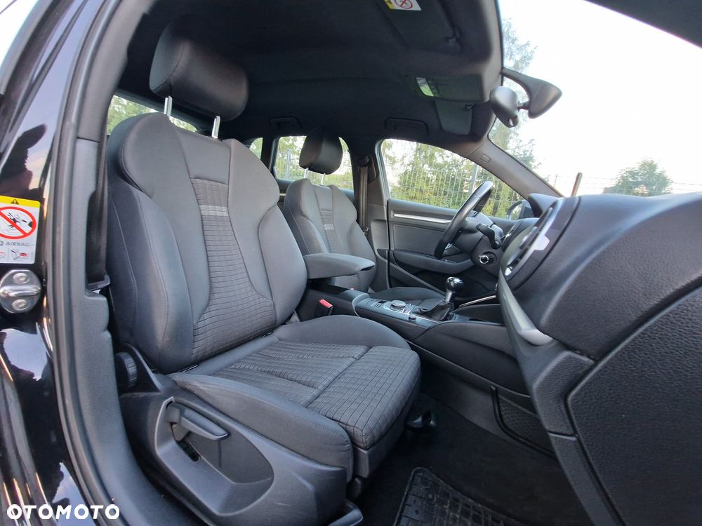 Audi A3 Sportback 2.0 TDI Attraction - 9