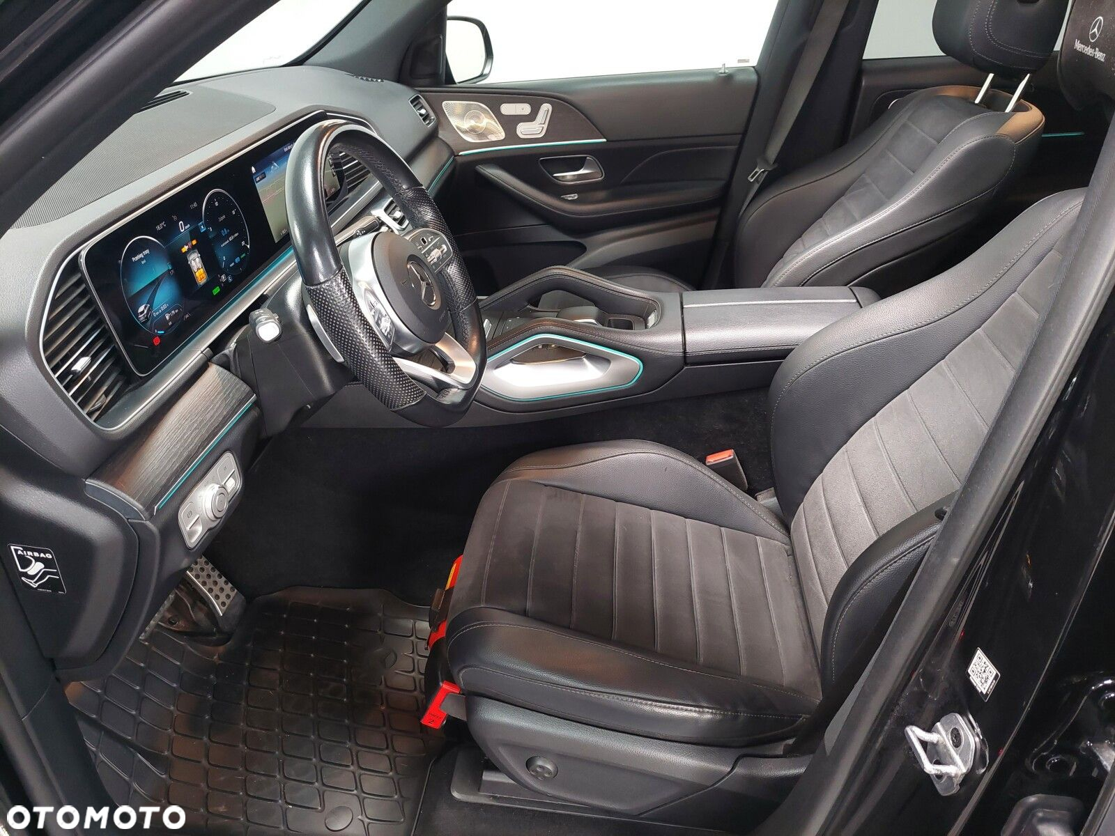 Mercedes-Benz GLE - 25
