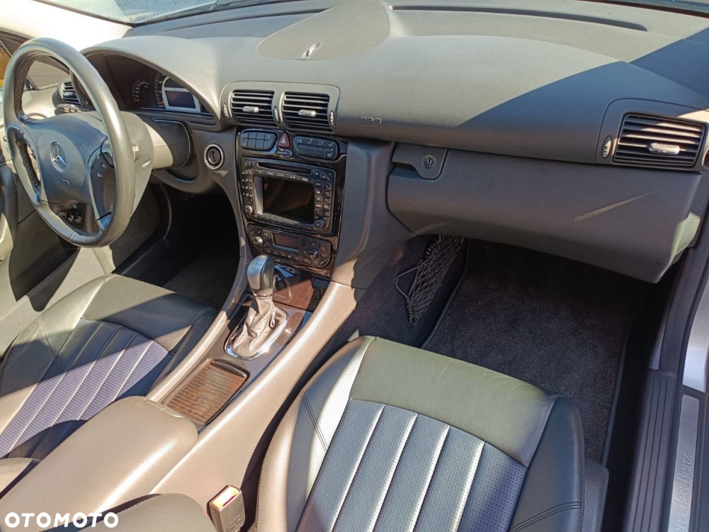 Mercedes-Benz Klasa C 32 AMG - 7