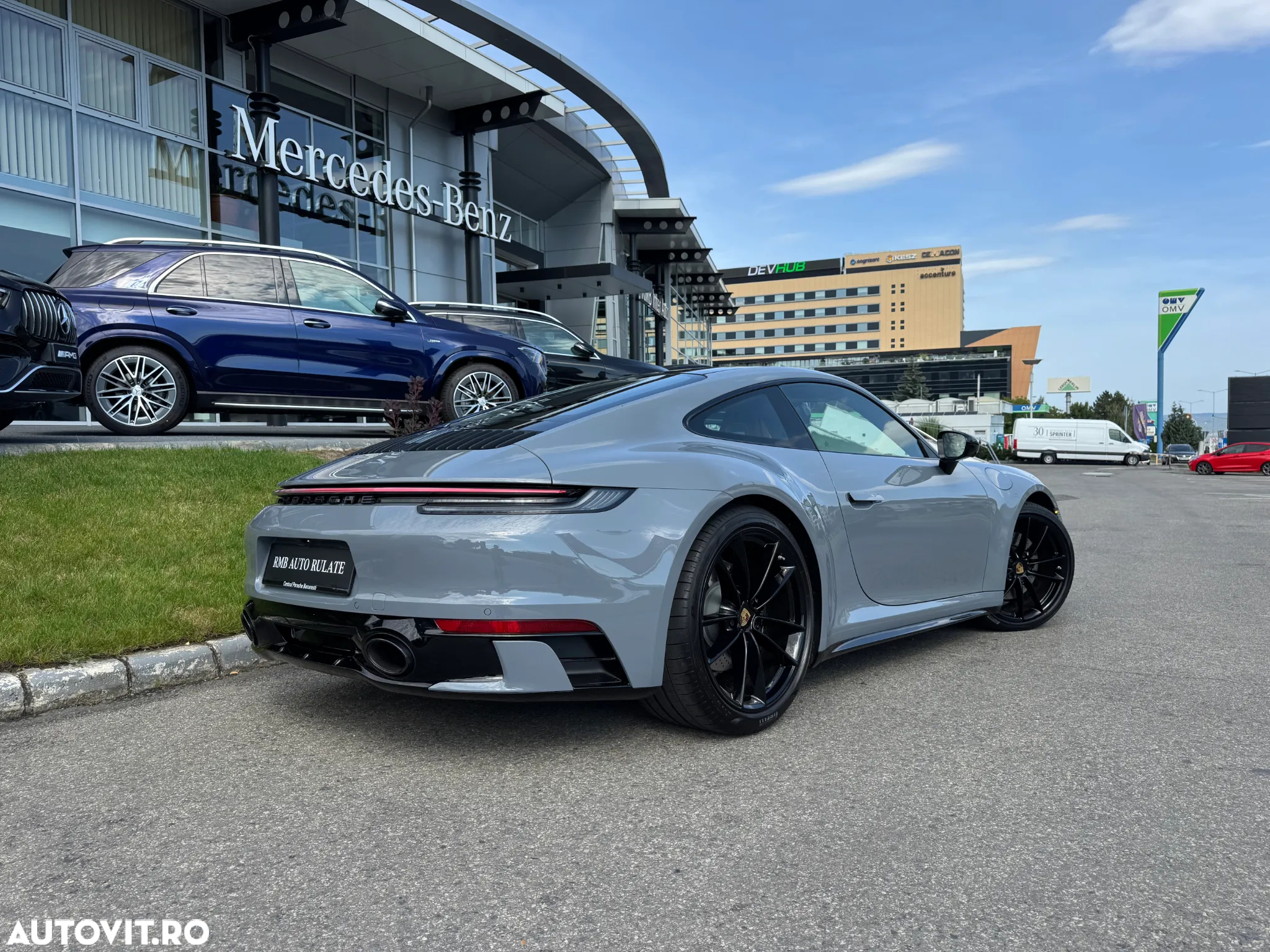 Porsche 911 Carrera S - 2