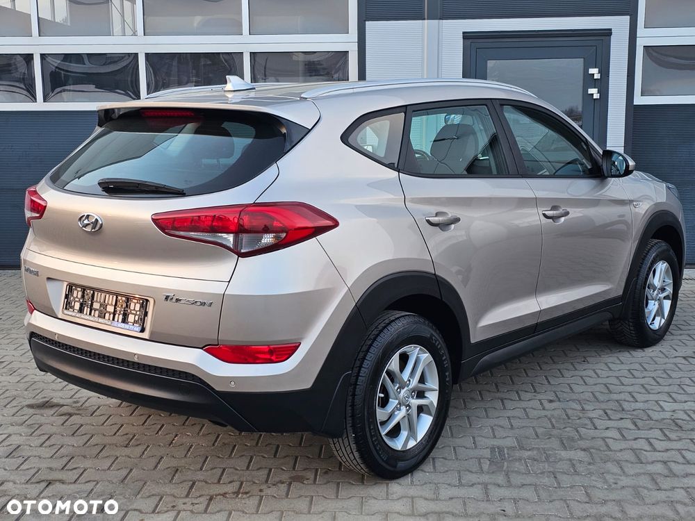 Hyundai Tucson blue 1.6 GDi 2WD Passion - 3